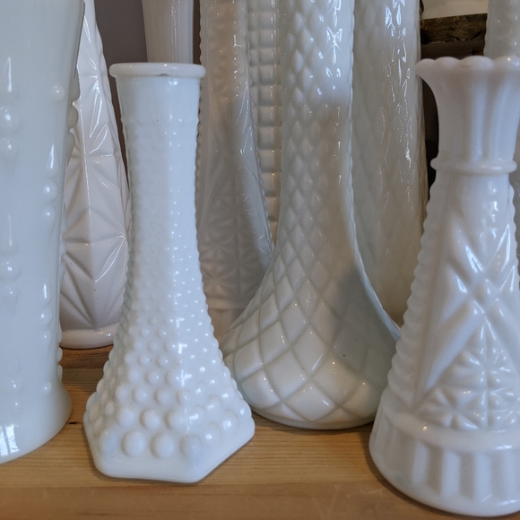 Lot of 40 Vintage Milk White Vases Wedding - Picture 9 of 16